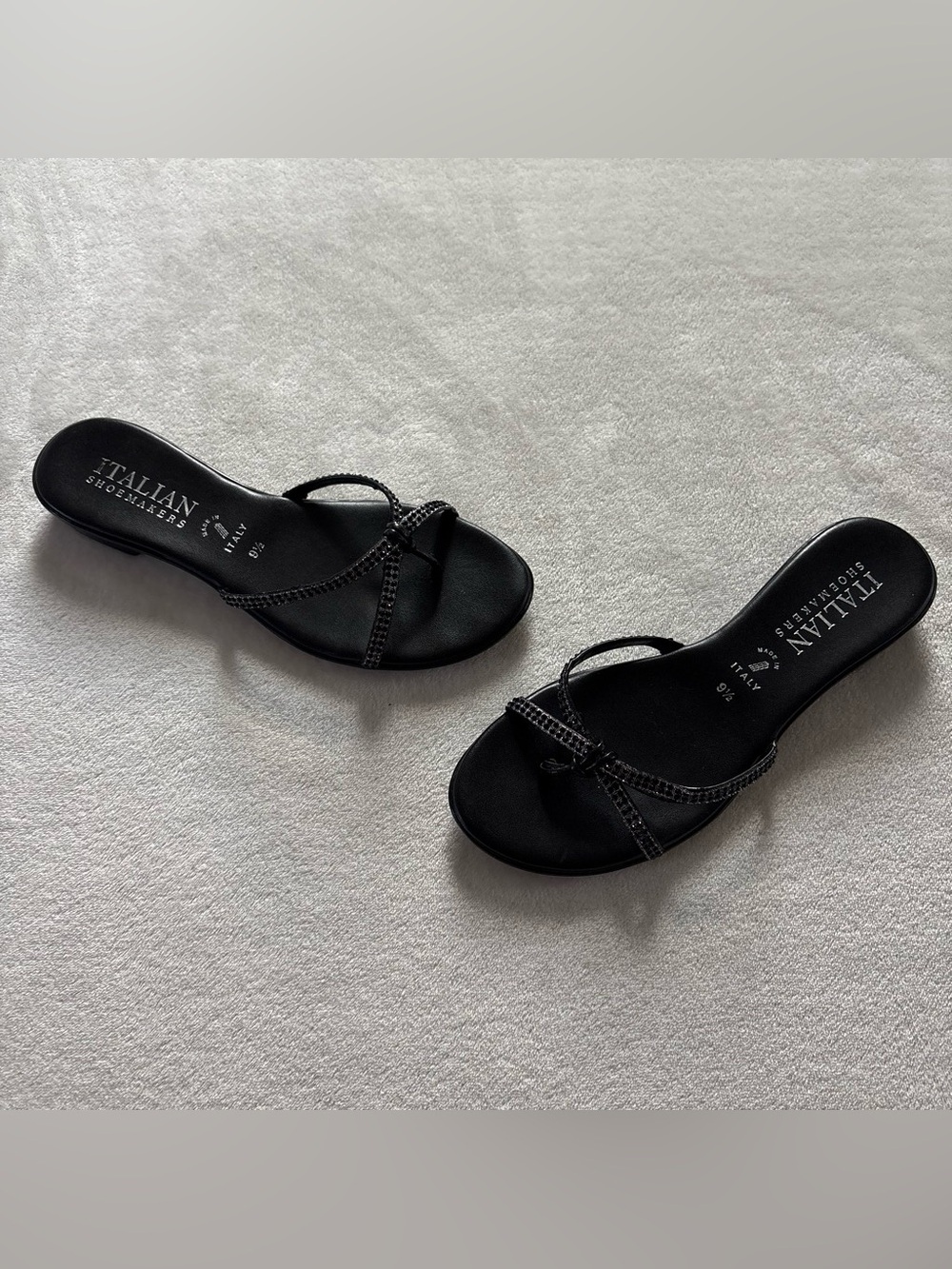 Y2K Italian Shoemakers Black Rhinestone Strappy Mini Wedge Sandals 9.5 READ